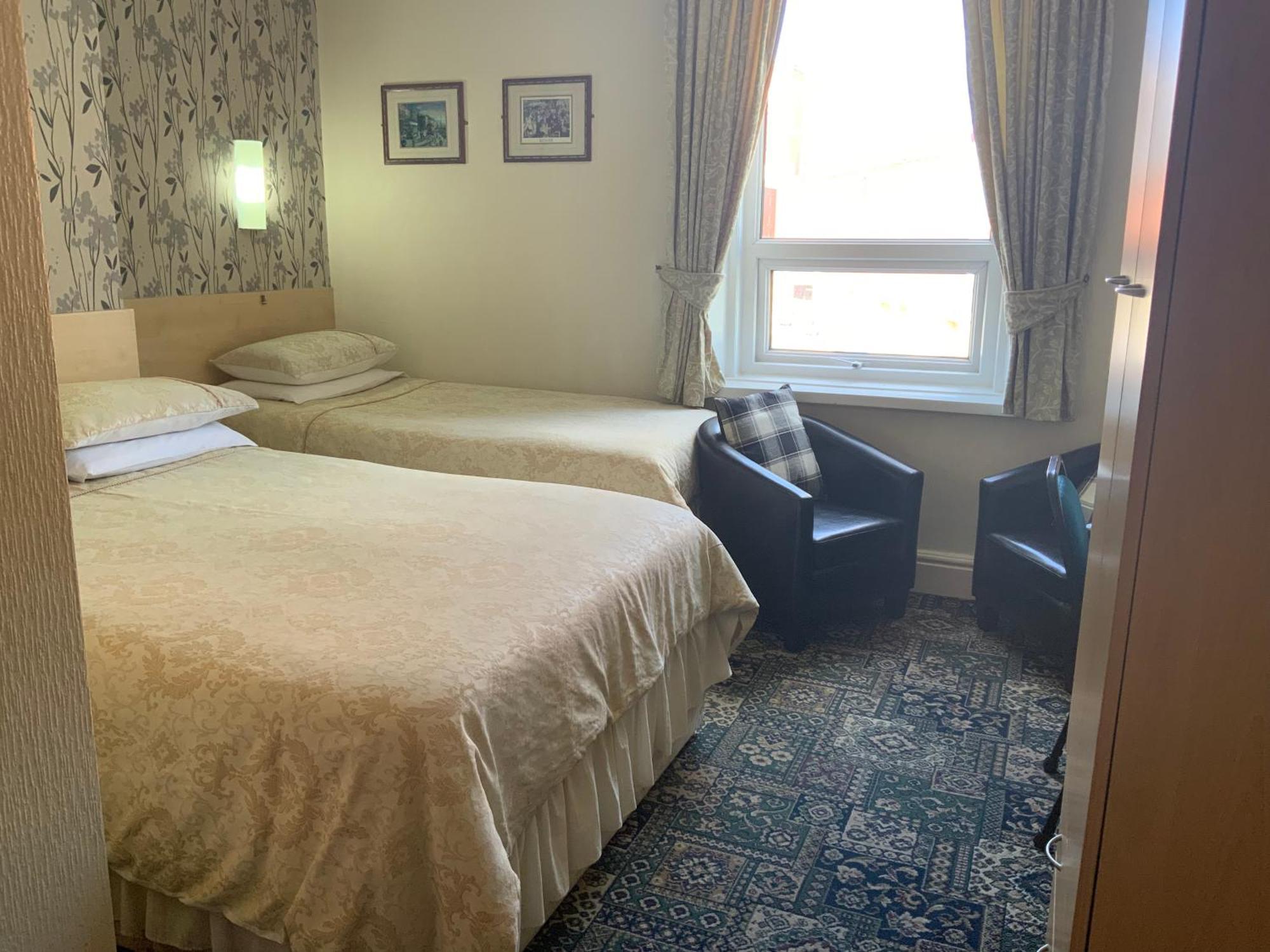 Myrtle House Guest house *