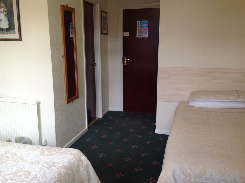 Guest house Myrtle House *